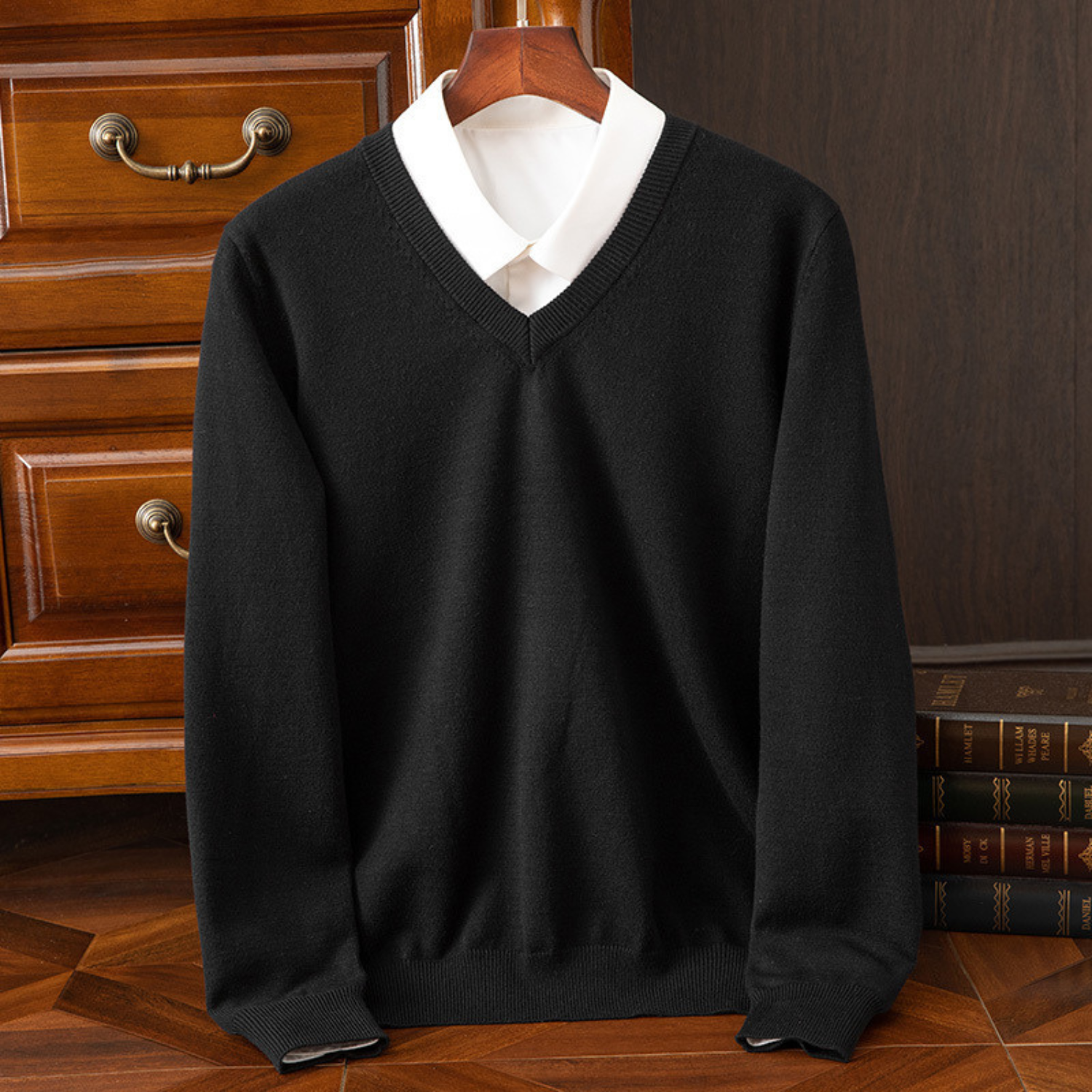 Aureo Madrid™ | Jersey elegante con cuello en V