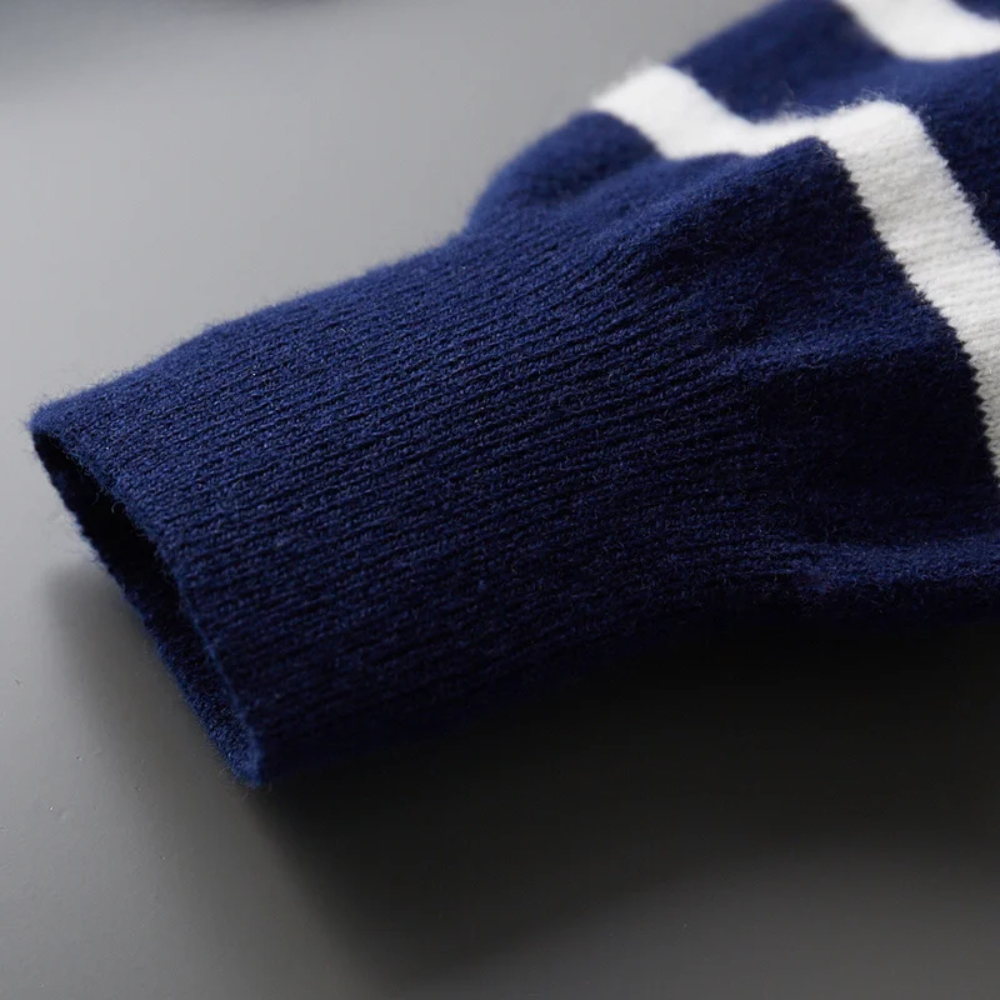 Aureo Madrid™ | Elegante jersey de lana a rayas